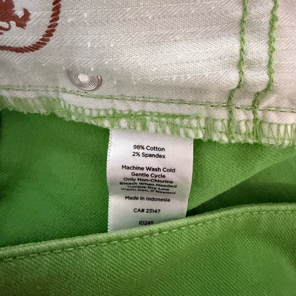 Talbots Women's 16W W-Signature Crop Flare Capri Jeans Lime Green Cotton Stretch - Picture 5 of 5